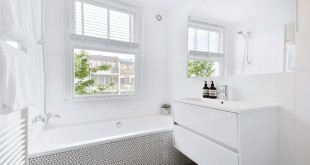 interior-of-bathroom-2023-11-27-04-54-40-utc-min